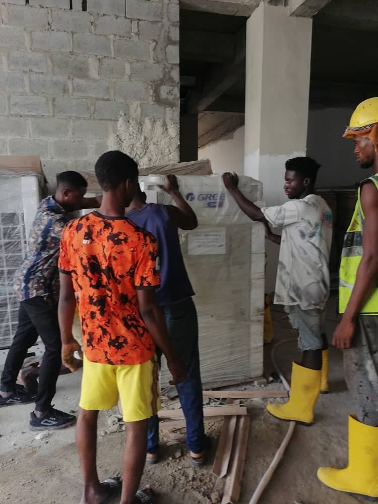 Wall-Mounted Condenser